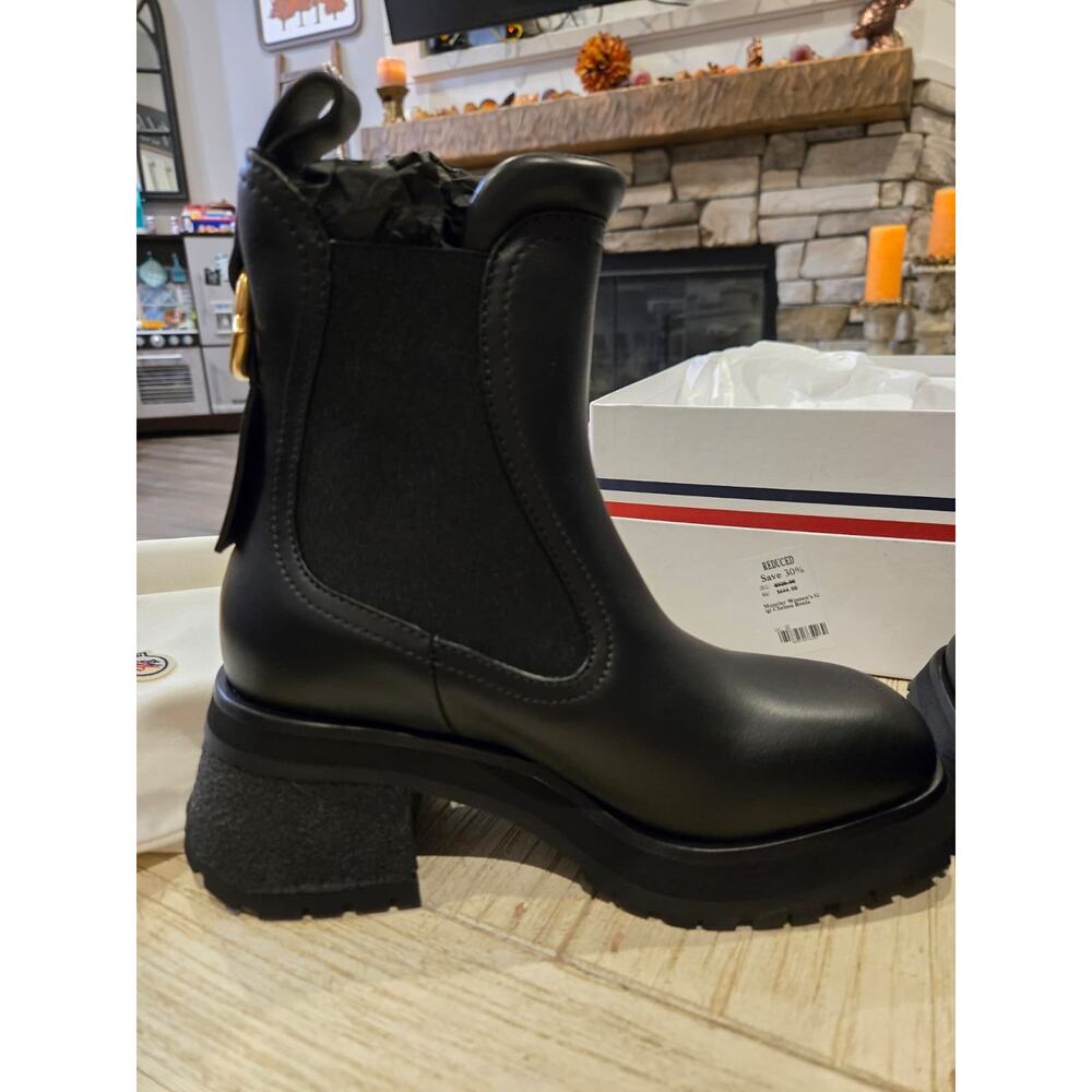 Moncler Hevea Chelsea Boots Black Leather Slip On Size EU 38 Ankle NIB 990 MSRP - Picture 3 of 11